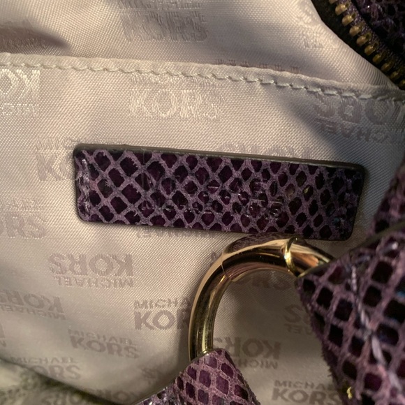 Michael Kors purse - Picture 4 of 4